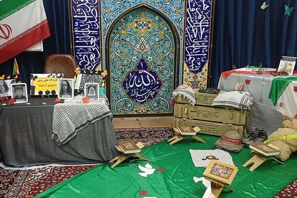 اجرای طرح «لاله‌های روشن» در دبستان آزاده ناحیه دو شهرری 