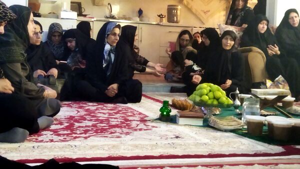 بر پایی روضه خانگی در قائمشهر