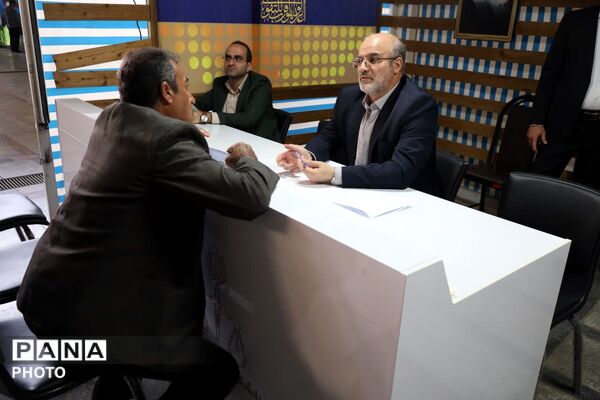 اجتماع باشکوه، حضور پرشور جوانان و خدمات متنوع فرهنگی و اجتماعی در مصلای بزرگ امام خمینی (ره)