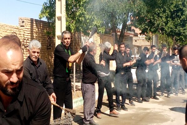 برگزاری مراسم گرامیداشت تاسوعای حسینی در شهر تیتکانلو 