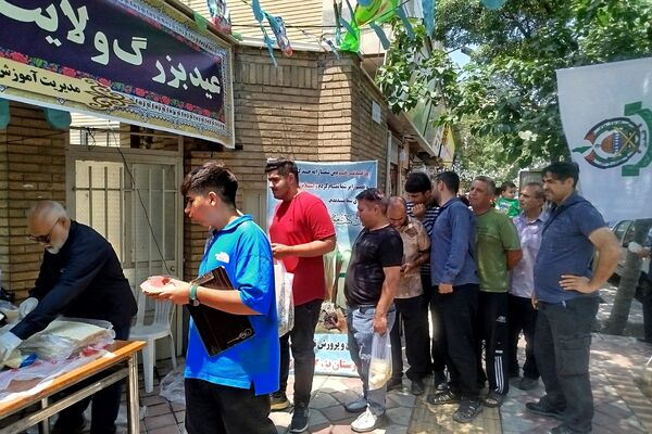 برپایی موکب عید غدیر به همت بسیج فرهنگیان و دانش آموزی ناحیه دو شهرری 