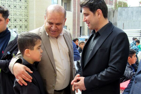 مرهمی بر زخم‌های کوچک؛ دلجویی استاندار کردستان از دانش‌آموزان کرجو