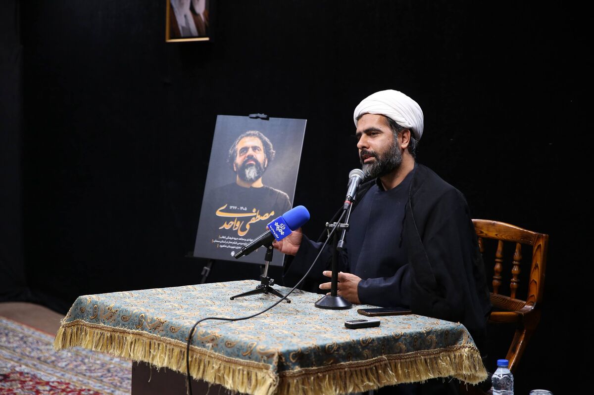 روایت همسنگران از «مصطفی واحدی»؛ مدیری که ماند تا برای جوانان شاهرود کار کند