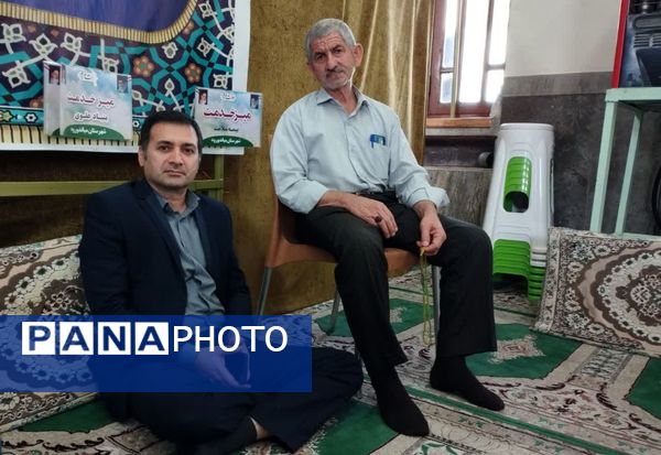 برپایی میز خدمت به‌مناسبت هفته دولت در میاندورود 