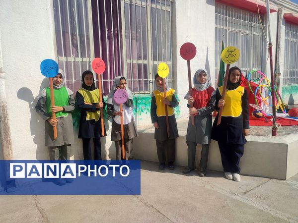 جشن پویایی و تندرستی در فدافن؛ المپیاد ورزشی مدرسه شهید نجفی به راه افتاد