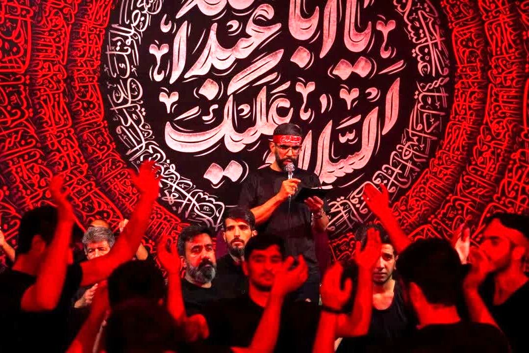 مراسم عزاداری شب‌های محرم ۱۴۰۳ در مسجد سیدالشهدا شهرک مطهری شیراز