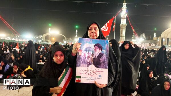 تشییع تاریخی پیکر رهبر شهید از جمکران تا حرم کریمه اهل بیت (س)