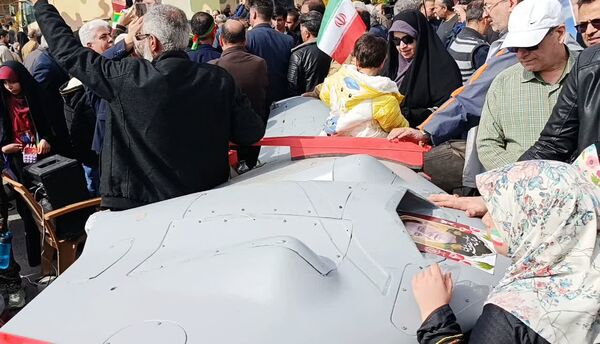 راهپیمایی بزرگ یوم الله ۲۲ بهمن ماه در اصفهان 