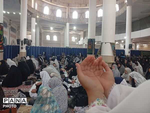 آیین عبادی وسیاسی نماز جمعه مردم  نظرآباد