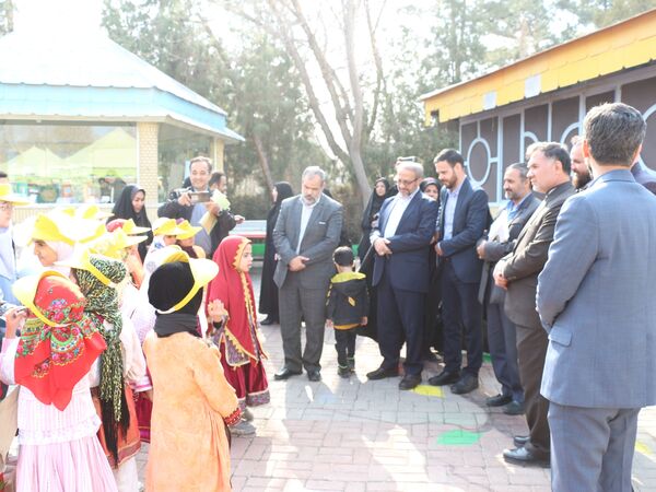 بوستان برنا در مشهد آغاز به کار کرد