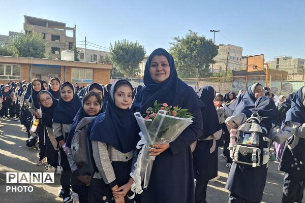 ماه مهر؛ آغاز شکفتن و دانستن