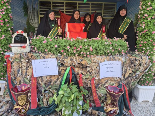 آیین افتتاح طرح مصباح الهدی با عطر پرچم حسینی در دبستان هدی