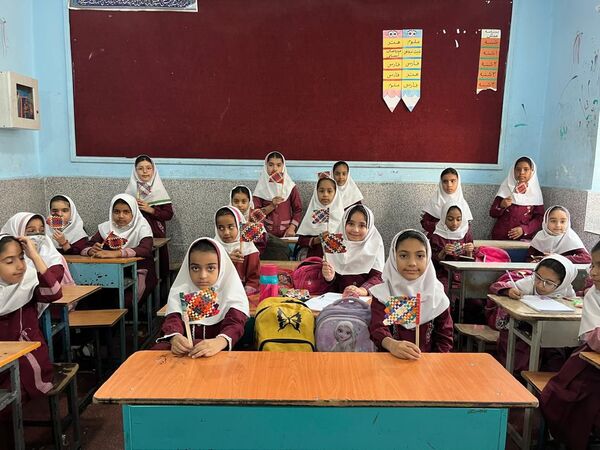 جشن روز دختر در دبستان دخترانه شهید علی‌رضایی