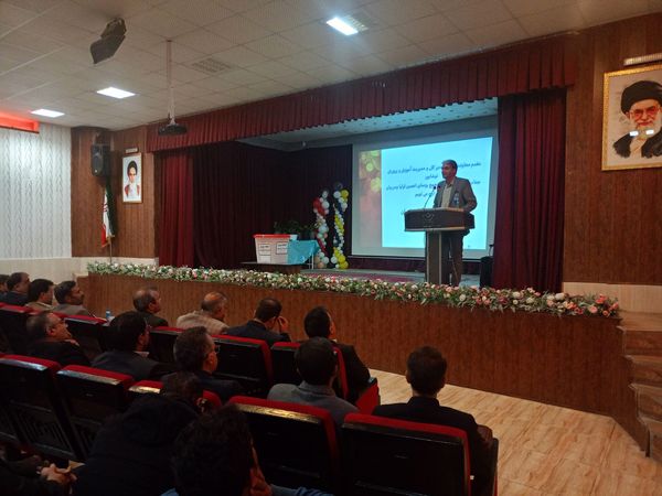 انتخابات شورای انجمن اولیا و مربیان  در نیشابور 