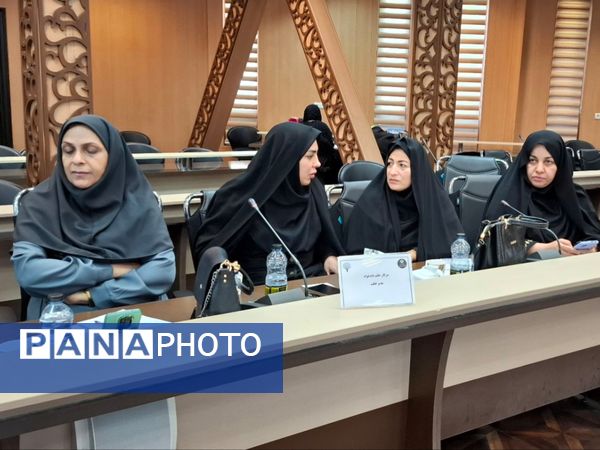 برگزاری دومین جلسه کمیته هدایت تحصیلی در مشهد 