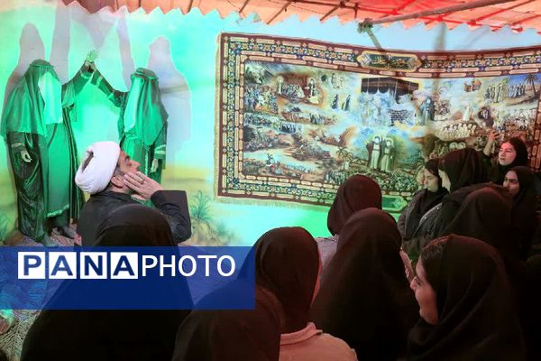 بازدید دانش‌آموزان دبیرستان یادگار امام از کوچه‌های بنی‌هاشم