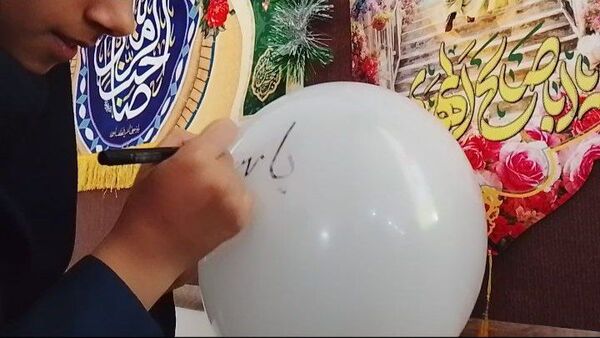 تقدیر از دانش آموزان برتر آموزشی  آموزشگاه دخترانه شهدای ۳۸ 
