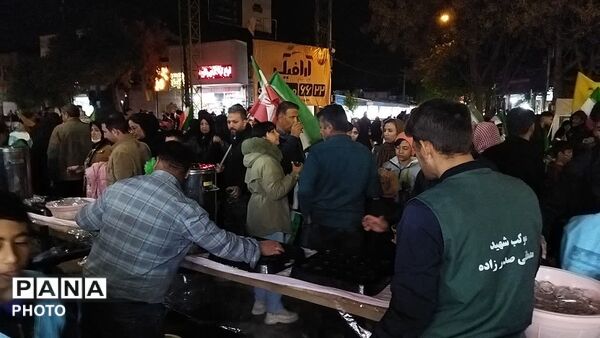 قاب های از جنس خدمت در نیشابور-۳