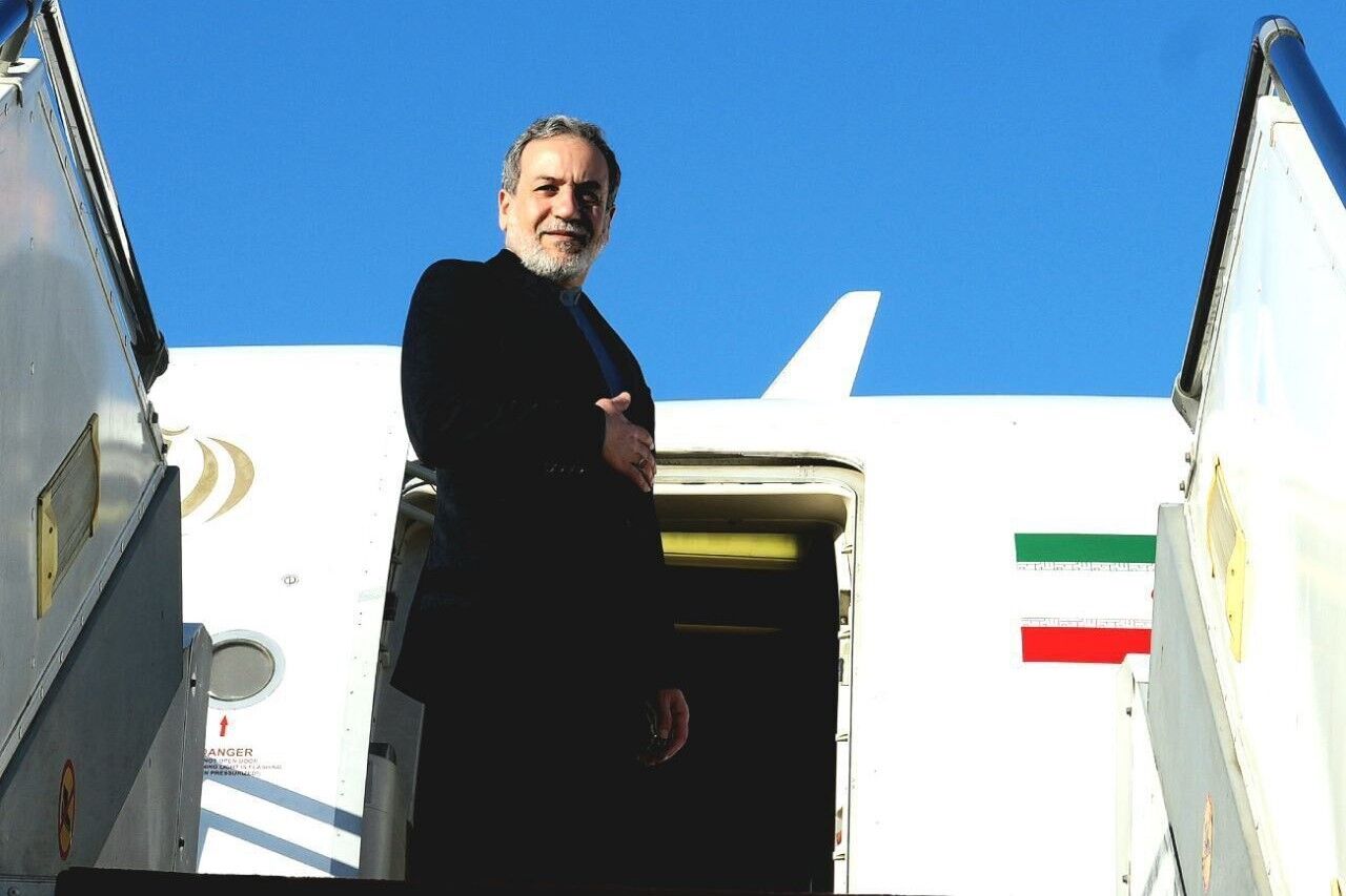 عراقچی عازم قطر شد