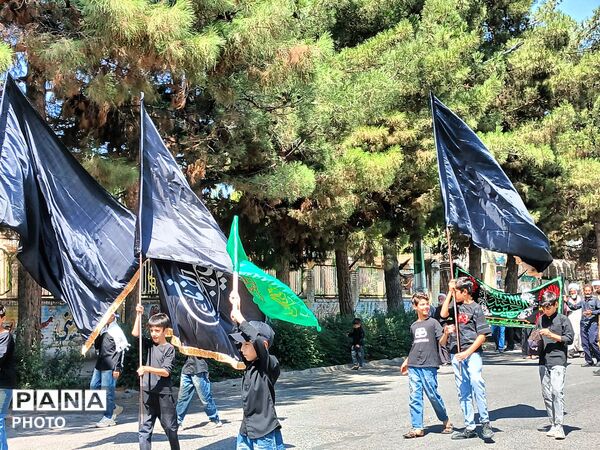 عزاداران باخرزی در سوگ یازدهمین امام شیعیان