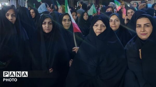 خرم آباد در عید غدیر صحنه‌ای باشکوه از وحدت و ولایتمداری خلق کرد