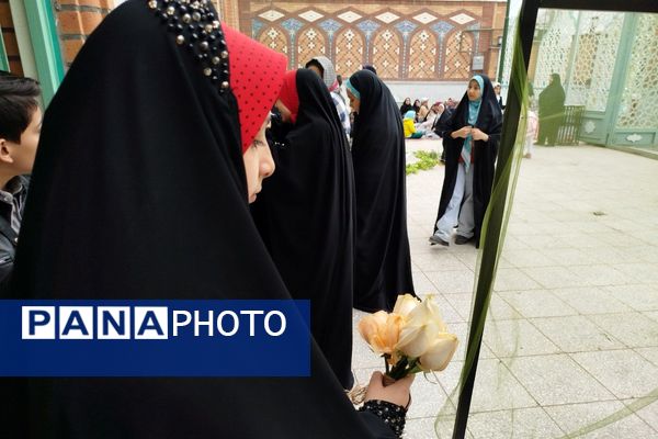 عطر حرم کریمه اهل بیت در بیجار پیچید 