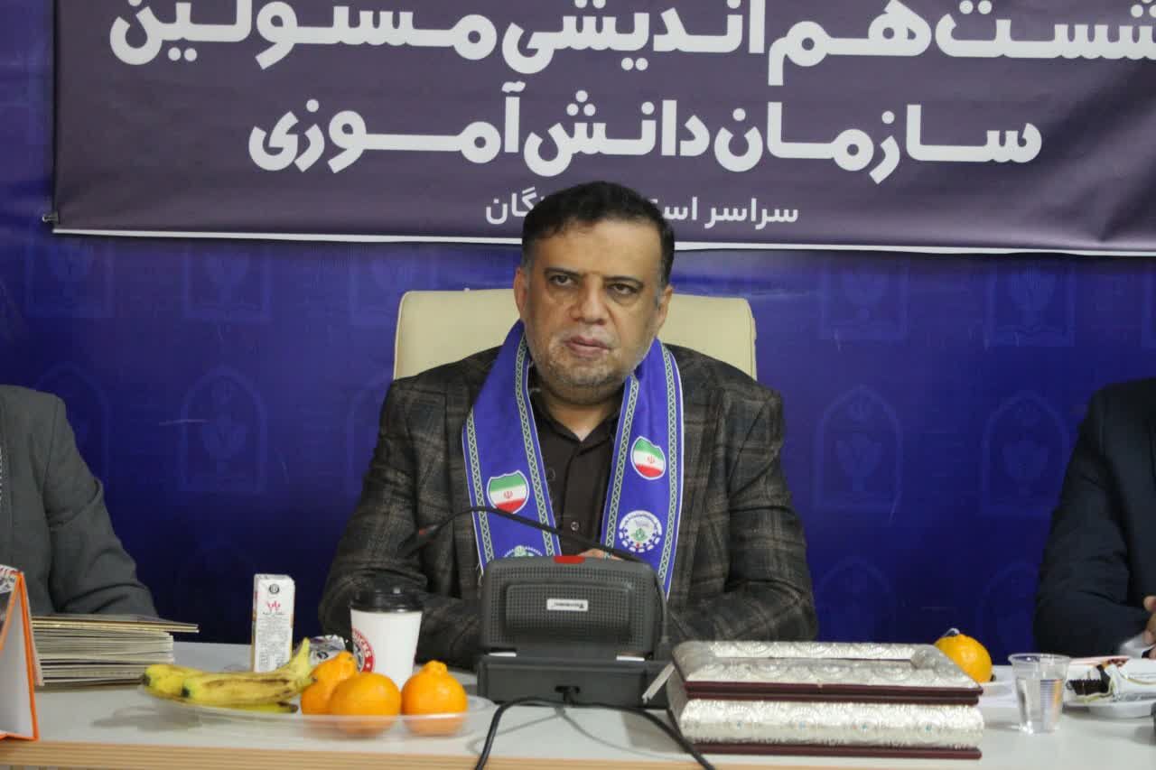 دانش‌آموزانی در تراز انقلاب و دین مبین اسلام باید تربیت کنیم