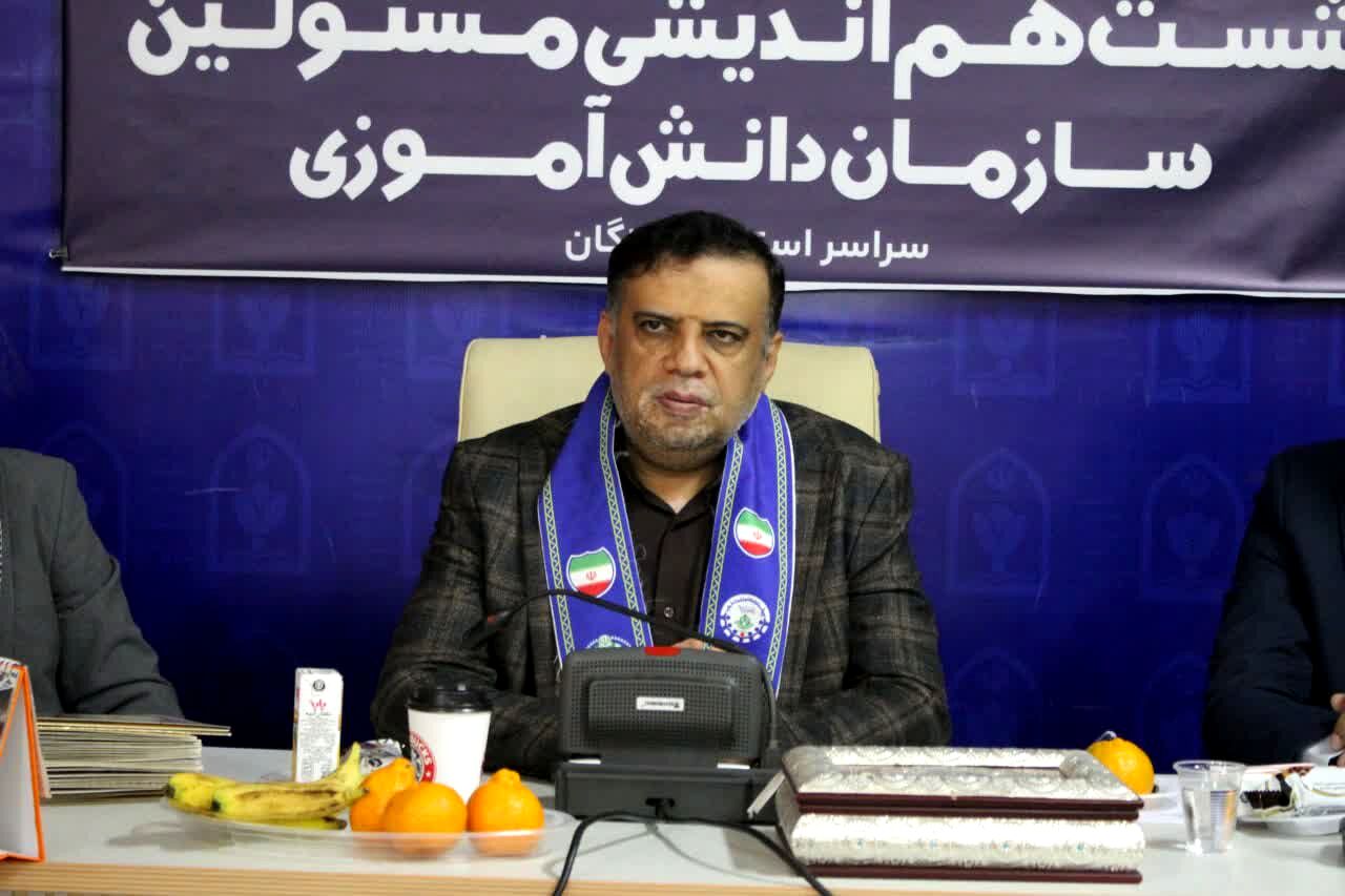 دانش‌آموزانی در تراز انقلاب و دین مبین اسلام باید تربیت کنیم