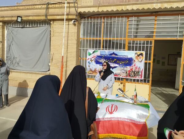 جشن جوانه ها در دبیرستان رفعت کاشمر