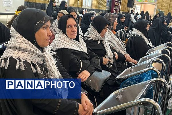 برگزاری یادواره سه هزار ستاره، ۳۰۰۰ چراغ راه به مناسبت هفته دفاع مقدس در شهرستان قرچک