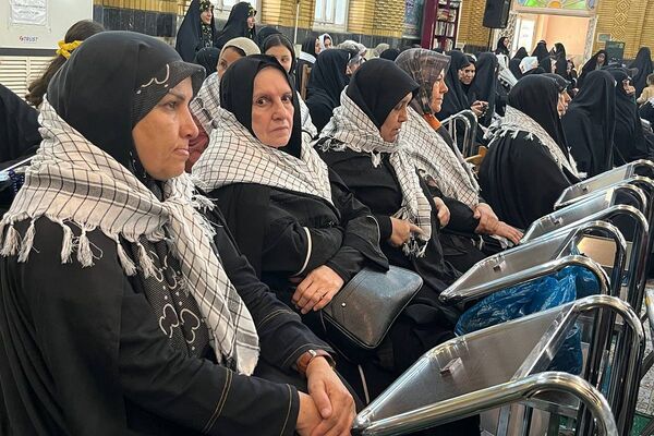 برگزاری یادواره سه هزار ستاره، ۳۰۰۰ چراغ راه به مناسبت هفته دفاع مقدس در شهرستان قرچک