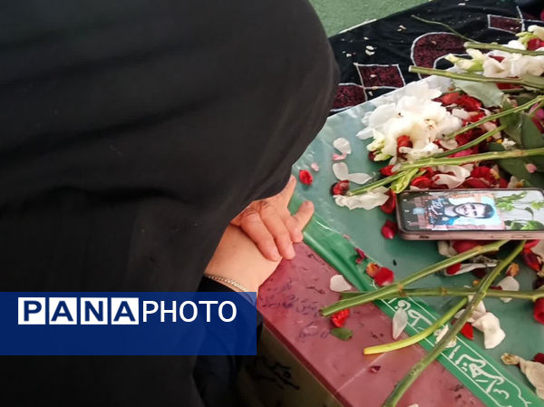 شمیم عطر شهید گمنام در دبیرستان شاهد شهید قاسم سلیمانی