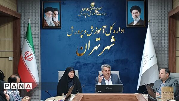 تجلیل از طلایه‌داران تشکیلاتی شهر تهران