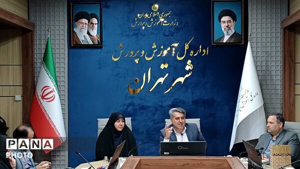 تجلیل از طلایه‌داران تشکیلاتی شهر تهران