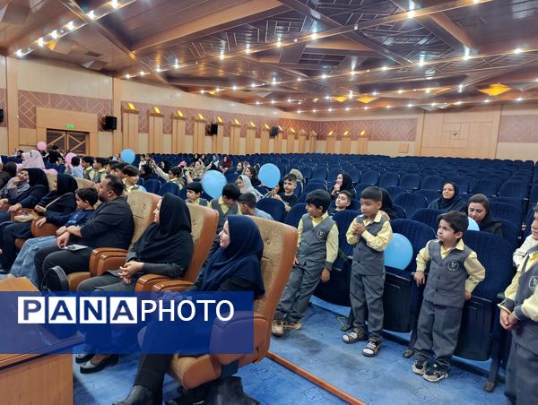 برگزاری جشن شکوفه ها در بجنورد