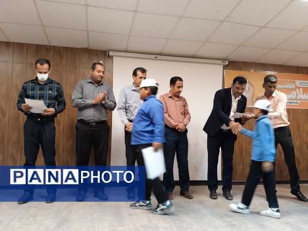 اختتامیه طرح سفیران سلامت در جزیره هرمز 