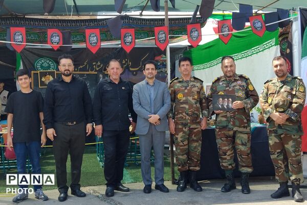 بهارستان دو در مسیر عشق؛ میزبانی فرهنگیان از زائران حسینی در عوارضی پرند