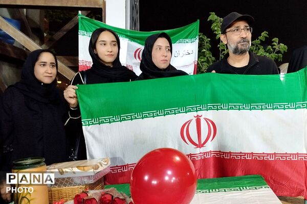 اجتماع و رزمایش دختران جان فدای ایران در میدان نماز شهرری 