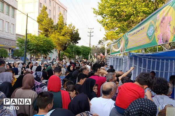 غرفه‌های مردمی صباشهر؛ ایستگاهی برای تلاقی هنر و عشق به ولایت