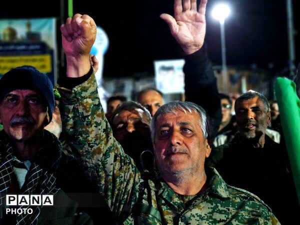 رزمایش جانفدا برای ایران امام رضایی در گلوگاه