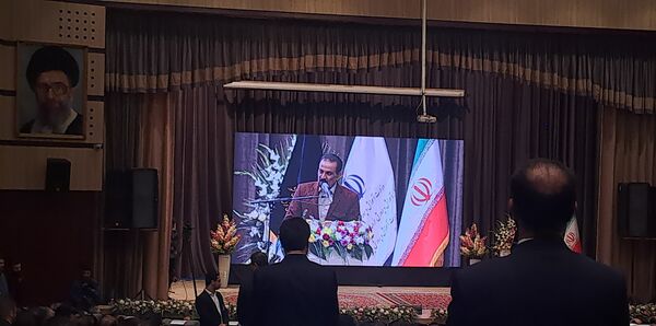 آیین نکوداشت خیر مدرسه ساز عبدالرضا وکیلی با حضور وزیر آموزش و پرورش در نیشابور 