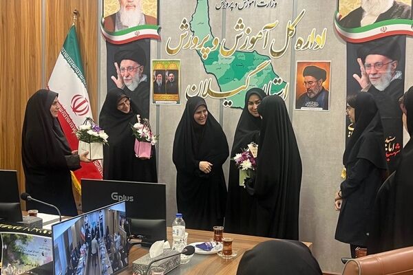 جمهوری اسلامی به زنان و دختران جایگاه ممتازی اختصاص داد