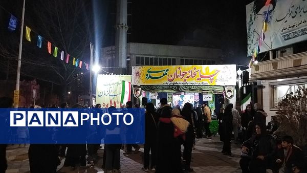 موکب هایی که به عشق حضرت مهدی (ع) از مردم پذیرایی کردند 