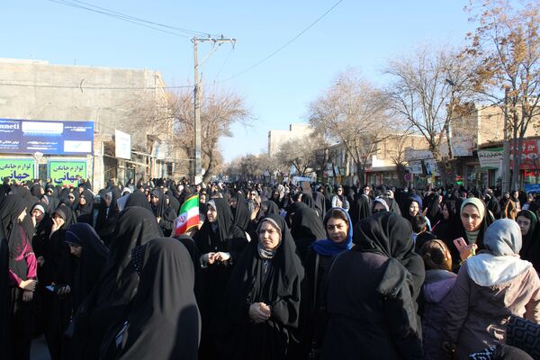 اجتماع بزرگ مردم شهرستان سملقان در محکومیت ناآرامی‌های اخیر