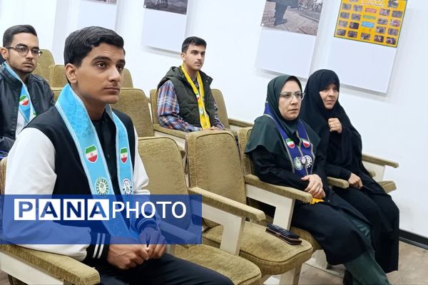 جلسه مجلس دانش‌آموزی ناحیه 4 شیراز 