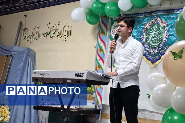 جشن میلاد با سعادت حضرت مهدی موعود(ع)در دبستان حاج همت بهارستان ۲