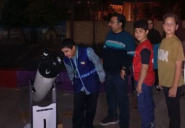 برگزاری برنامه رصد آسمان شب در دبستان شهیدان اتحادی یک