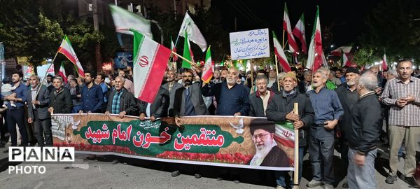 حضور مردم غیور آشخانه در هفتادوهشتمین راهپیمایی شبانه