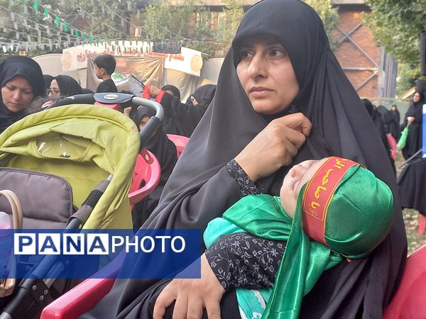  مراسم شیرخوارگان حسینی در باغ فردوس استان اصفهان