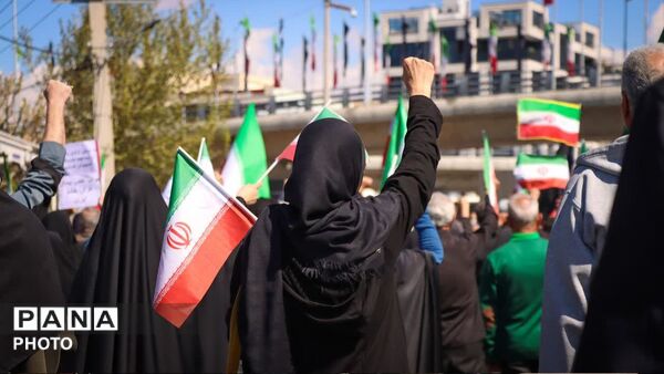 بزرگداشت اربعین رهبر شهید انقلاب در کرج